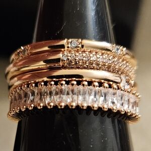 Bomb Party Luxe Bands Hey Girl Keep Going  Sz 9. Diamond CZ Rose Gold MSRP $160
